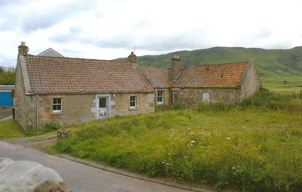 Cottage building plot site for sale in Wester Balgedie